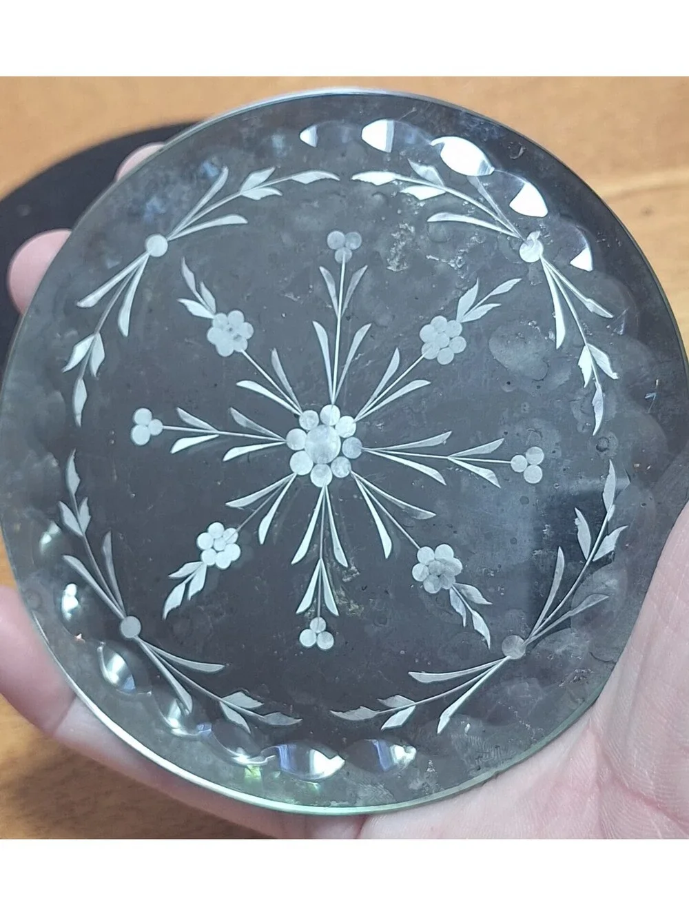 4VTG Beveled Mirror Etched Glass of Floral Snowflakes Velvet Backed 4” Coasters